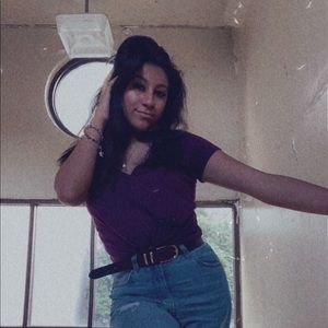 Meet your Posher, Elysia